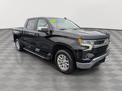 Used 2023 Chevrolet Silverado 1500 LT AWD/4WD image 7