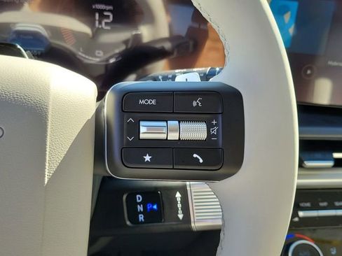 New 2026 Hyundai Santa Fe SEL FWD image 6