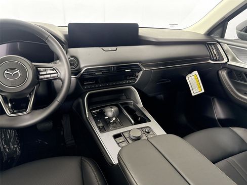 New 2026 MAZDA CX-90 Plug-In Hybrid w/ Preferred image 33
