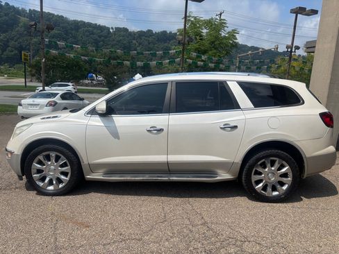 Used 2012 Buick Enclave Premium FWD image 2