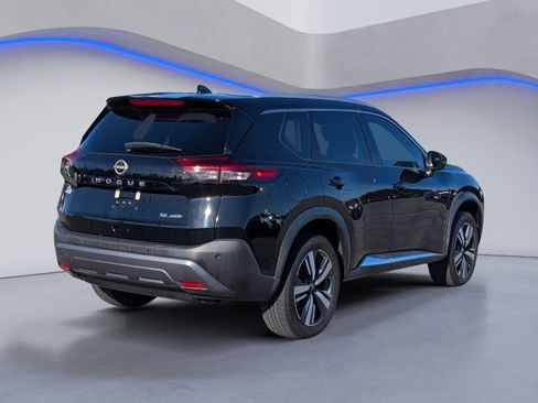 Used 2023 Nissan Rogue SL AWD/4WD image 7