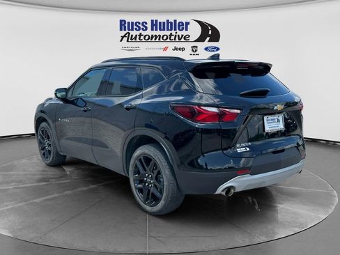 Used 2022 Chevrolet Blazer LT FWD image 3