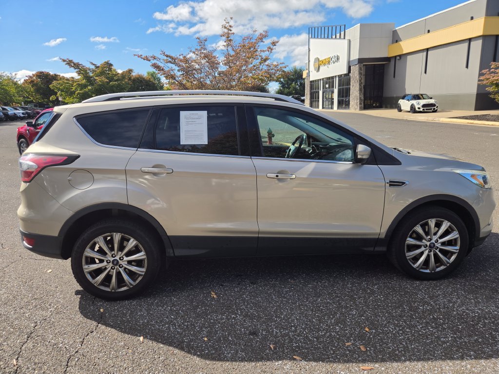 Used 2017 Ford Escape Titanium AWD/4WD image 8