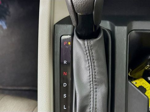 Certified 2023 Honda Accord EX image 22