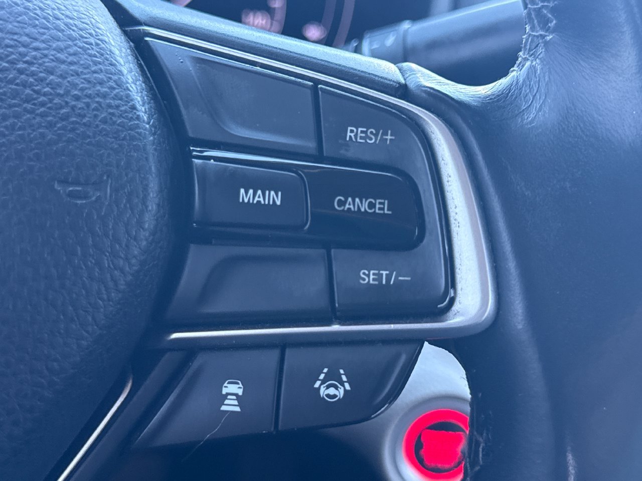 Used 2018 Honda Accord EX-L image 26