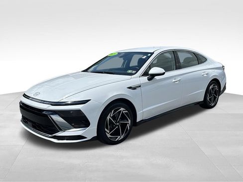 Certified 2026 Hyundai Sonata SEL FWD image 3