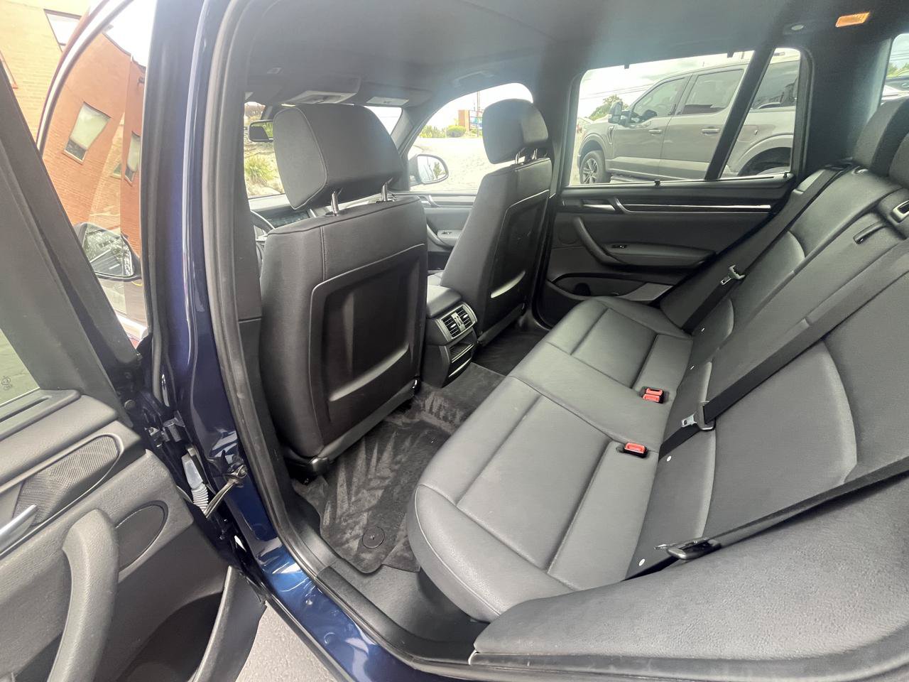 Used 2017 BMW X3 xDrive28i AWD/4WD image 8