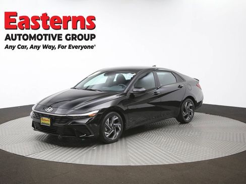 Used 2025 Hyundai Elantra Sport w/ Cargo Package image 55