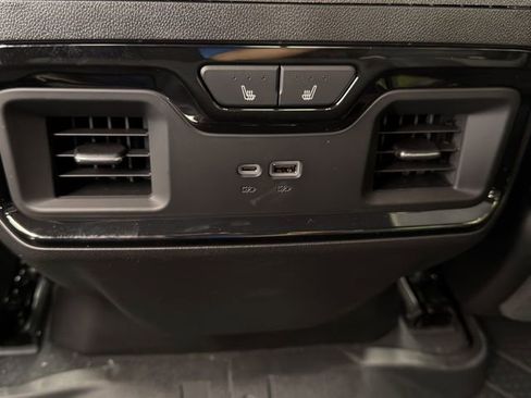 New 2026 Chevrolet Silverado 2500 ZR2 AWD/4WD image 22