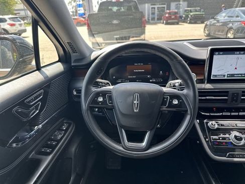 Used 2022 Lincoln Corsair Reserve w/ Sport Package AWD/4WD image 13