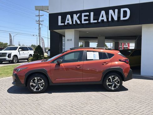 Certified 2024 Subaru Crosstrek 2.0i Premium AWD/4WD image 3