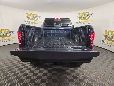 Used 2026 RAM 2500 Tradesman AWD/4WD image 32