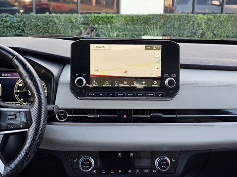 Used 2024 Mitsubishi Outlander SEL image 26