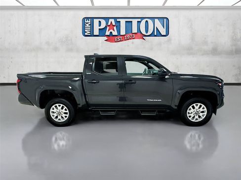 Used 2024 Toyota Tacoma SR5 RWD image 8