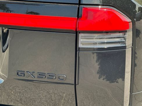 Certified 2024 Lexus GX 550 AWD/4WD image 28