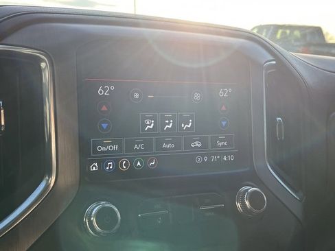 Used 2022 GMC Sierra 3500 Denali w/ Denali Ultimate Package image 41