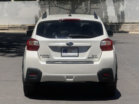 Used 2013 Subaru Crosstrek 2.0i Limited w/ Popular Pkg 2 AWD/4WD image 5