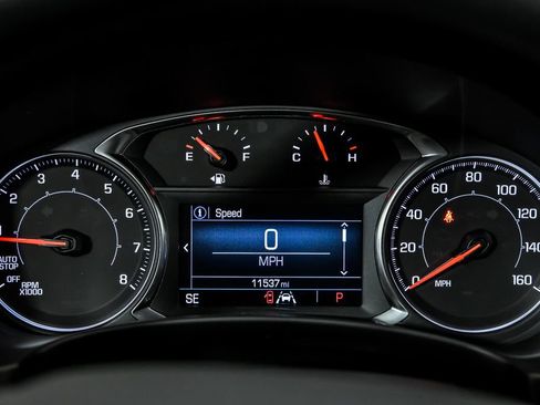 Used 2024 GMC Terrain SLE w/ Driver Convenience Package AWD/4WD image 17