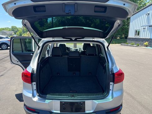 Used 2017 Volkswagen Tiguan Wolfsburg Edition FWD image 11