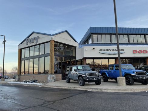 Used 2024 Jeep Grand Cherokee Summit w/ Advanced Protech Group IV image 42