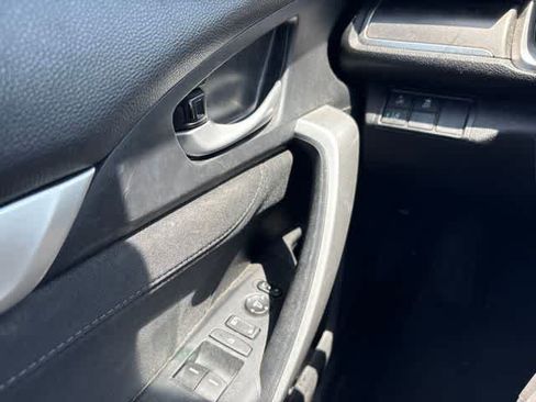 Used 2019 Honda Civic EX image 23