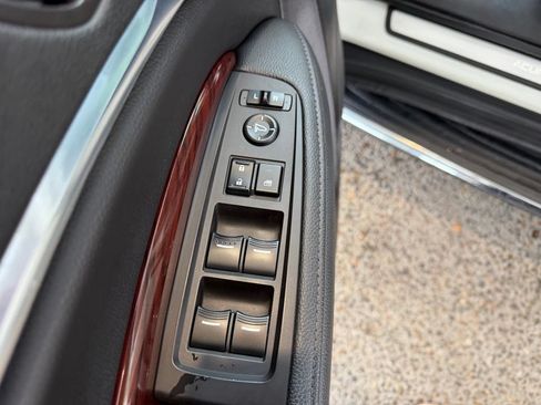 Used 2016 Acura MDX SH-AWD w/ Technology Package image 13