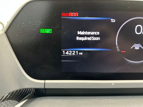 Used 2024 Toyota bZ4X XLE w/ Weather Package image 18