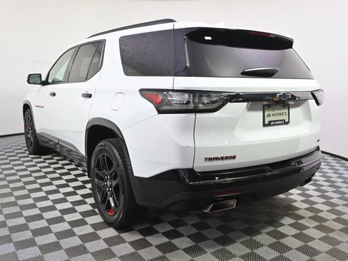 Used 2018 Chevrolet Traverse Premier w/ Redline Edition AWD/4WD image 4