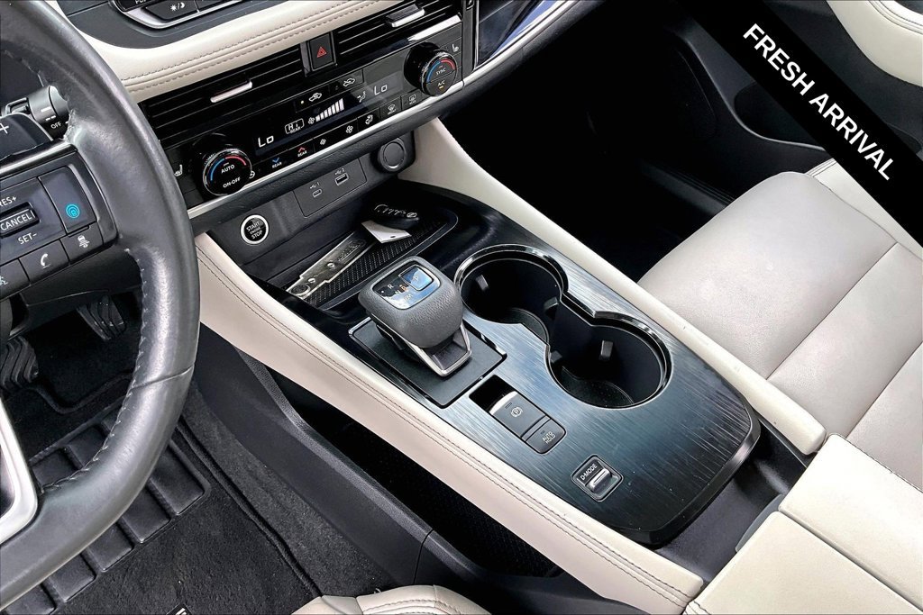 Used 2022 Nissan Rogue SL FWD image 12