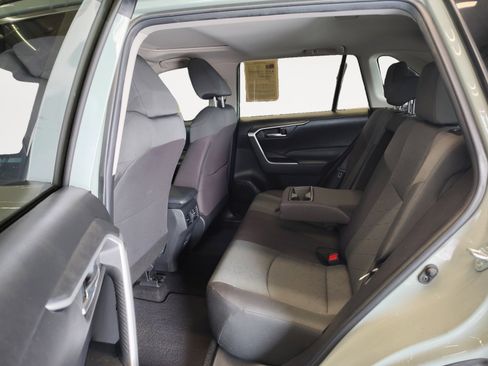 Used 2023 Toyota RAV4 XLE w/ Convenience Package FWD image 24