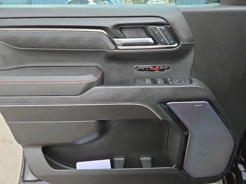 Used 2024 GMC Sierra 1500 AT4X image 15