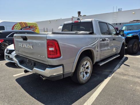 Used 2025 RAM 1500 Big Horn AWD/4WD image 10