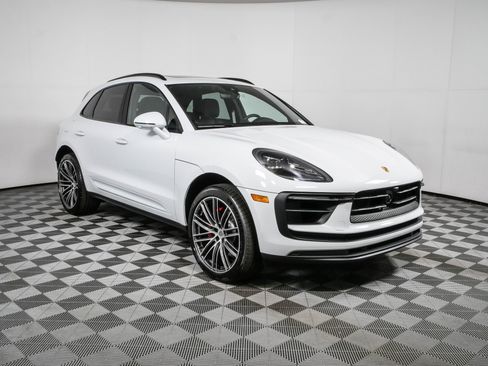 New 2026 Porsche Macan S AWD/4WD image 28