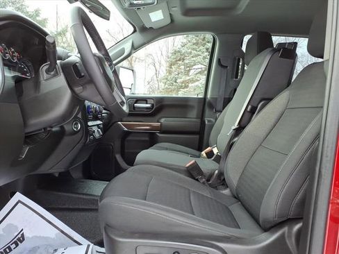 Used 2022 Chevrolet Silverado 2500 LT w/ Convenience Package image 12