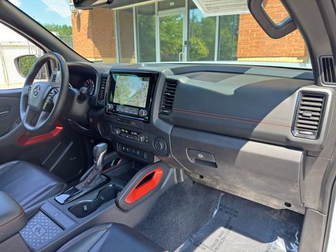 Used 2023 Nissan Frontier Pro-X w/ Pro-X Premium Package RWD image 14