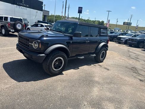 Used 2021 Ford Bronco 4-Door w/ Sasquatch Package AWD/4WD image 6