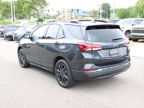 Used 2022 Chevrolet Equinox RS w/ RS Leather Package AWD/4WD image 33