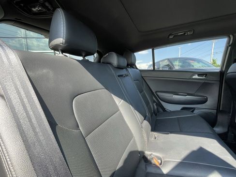 Certified 2022 Kia Sportage Nightfall Edition image 28
