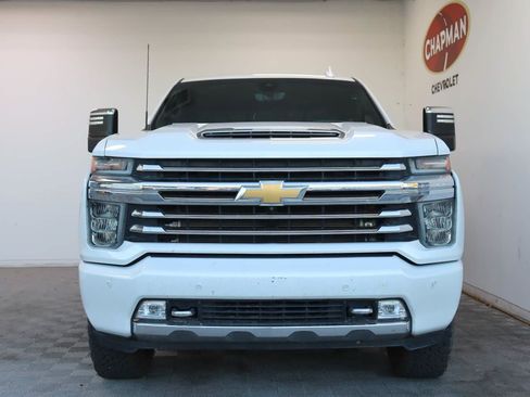 Used 2023 Chevrolet Silverado 2500 High Country AWD/4WD image 2