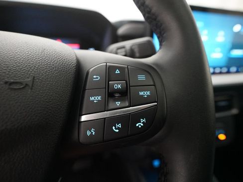 Used 2025 Ford Maverick XLT w/ XLT Luxury Package AWD/4WD image 18