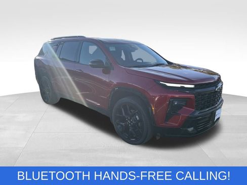 Used 2024 Chevrolet Traverse RS image 7