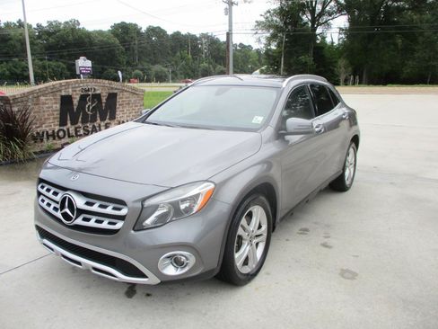 Used 2018 Mercedes-Benz GLA 250 image 25