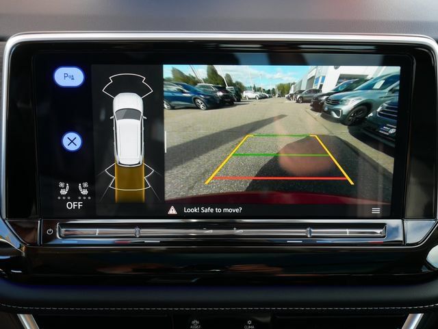 Certified 2025 Volkswagen Atlas SEL AWD/4WD image 32