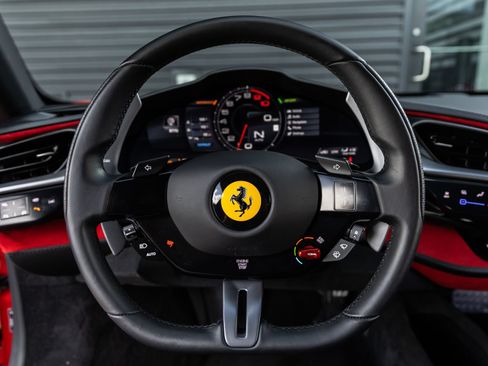 Used 2022 Ferrari SF90 Stradale AWD/4WD image 36