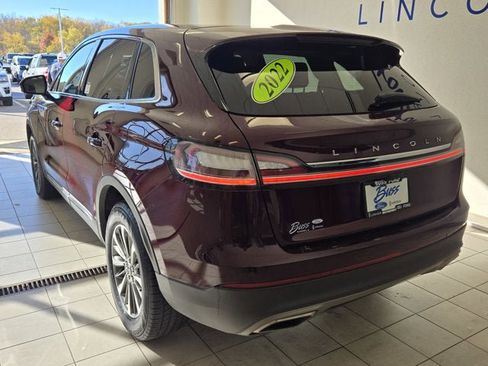 Used 2022 Lincoln Nautilus Reserve image 16