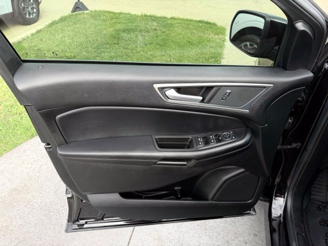 Certified 2023 Ford Edge SEL w/ Convenience Package AWD/4WD image 9
