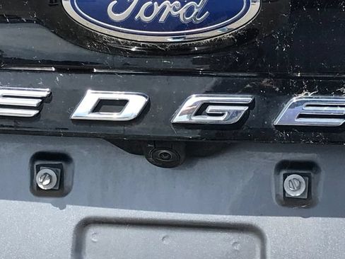 Used 2024 Ford Edge Titanium AWD/4WD image 5