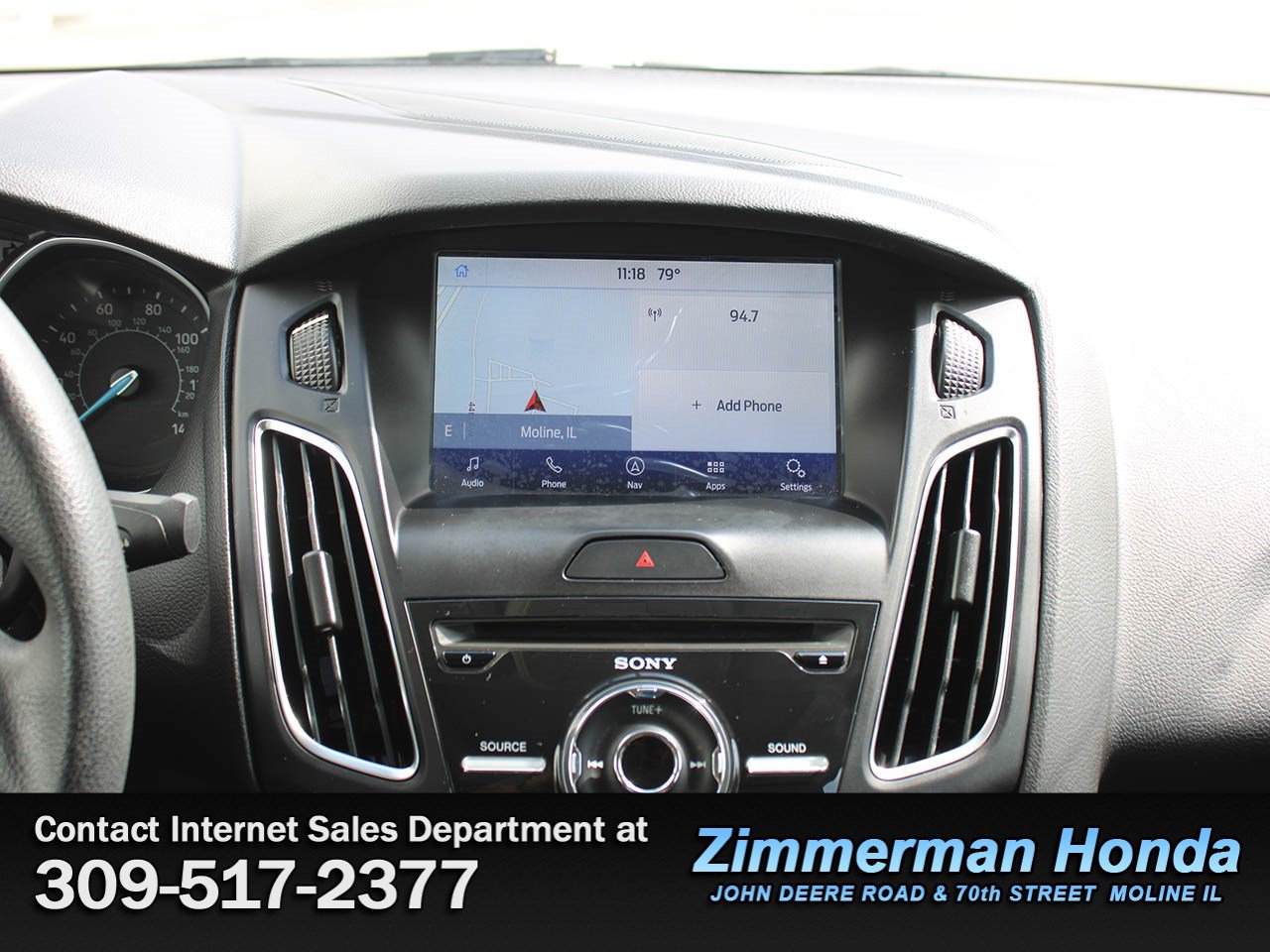 Used 2018 Ford Focus SEL FWD image 14