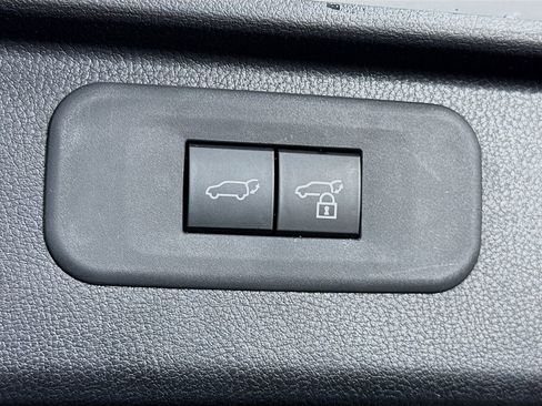 Certified 2025 Toyota Grand Highlander AWD Hybrid image 31