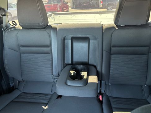 Used 2023 Nissan Frontier SV w/ Midnight Edition Package image 24